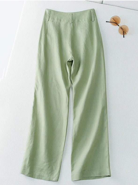 Sophisticated Pants with a Clean Classic Look