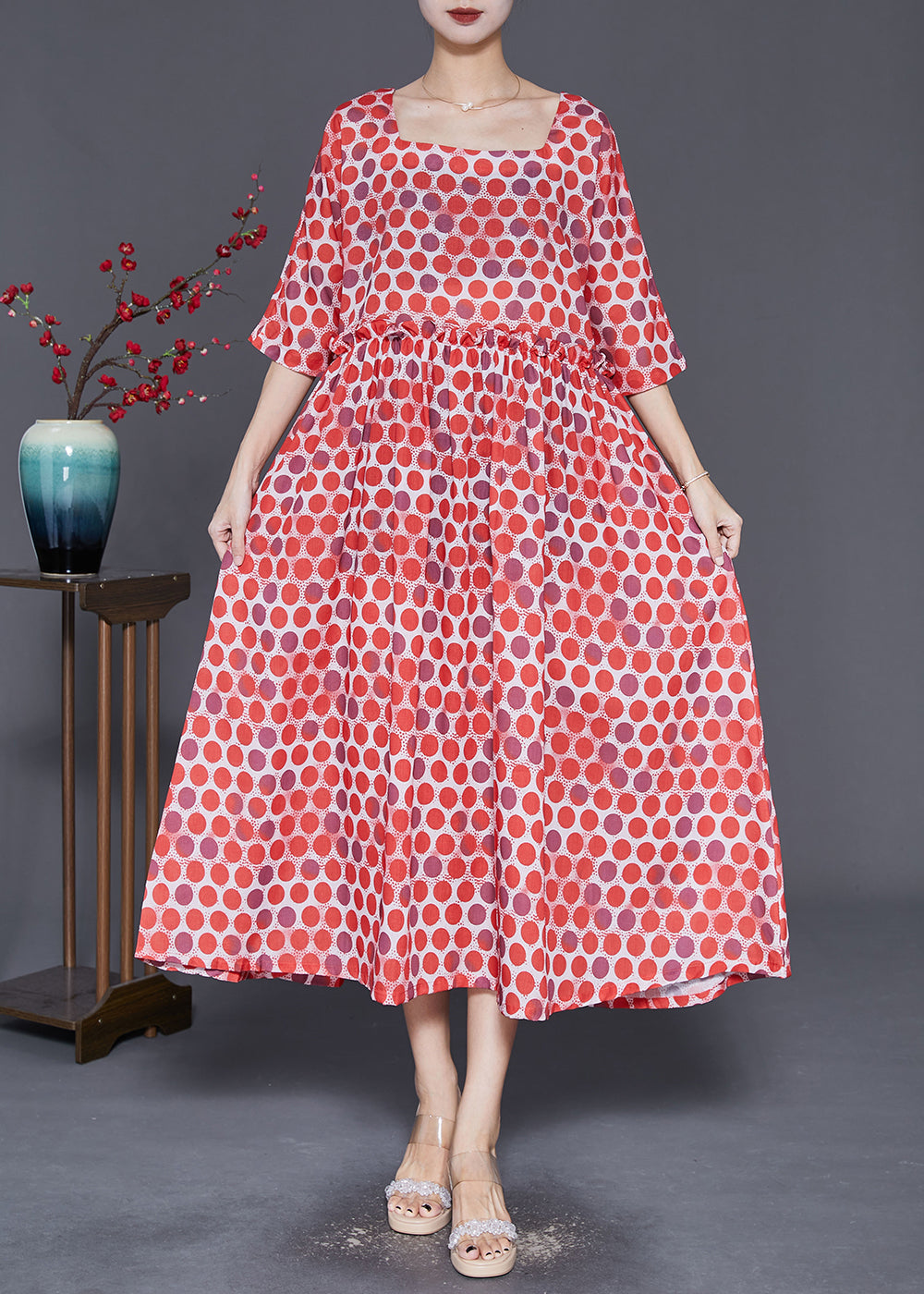 Beautifully Crafted Dress in a Classic Style