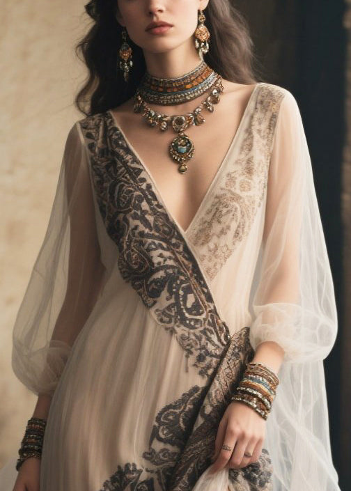 Gracefully Styled Dress for Any Occasion