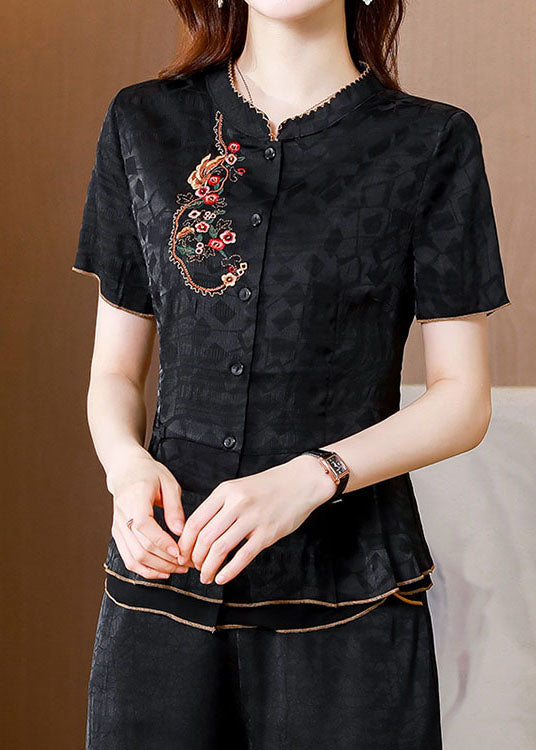 A Vintage Style Shirt with Delicate Timeless Details