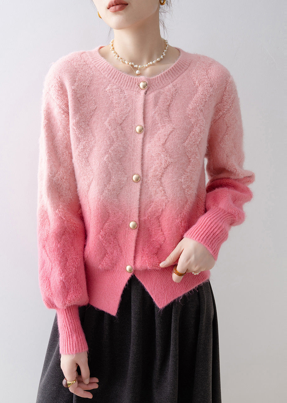 Classic Vintage Cardigan with a Flattering Fit