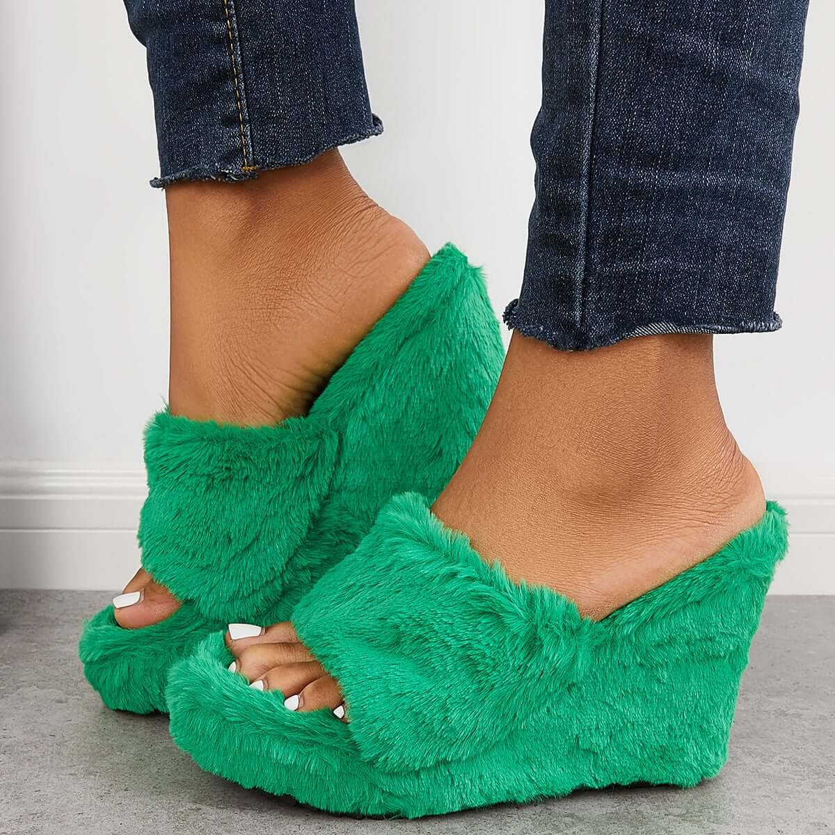 Stylish Orthopedic Slippers for Any Occasion