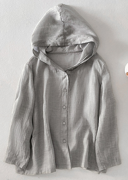 Well Tailored Shirt with a Graceful Silhouette