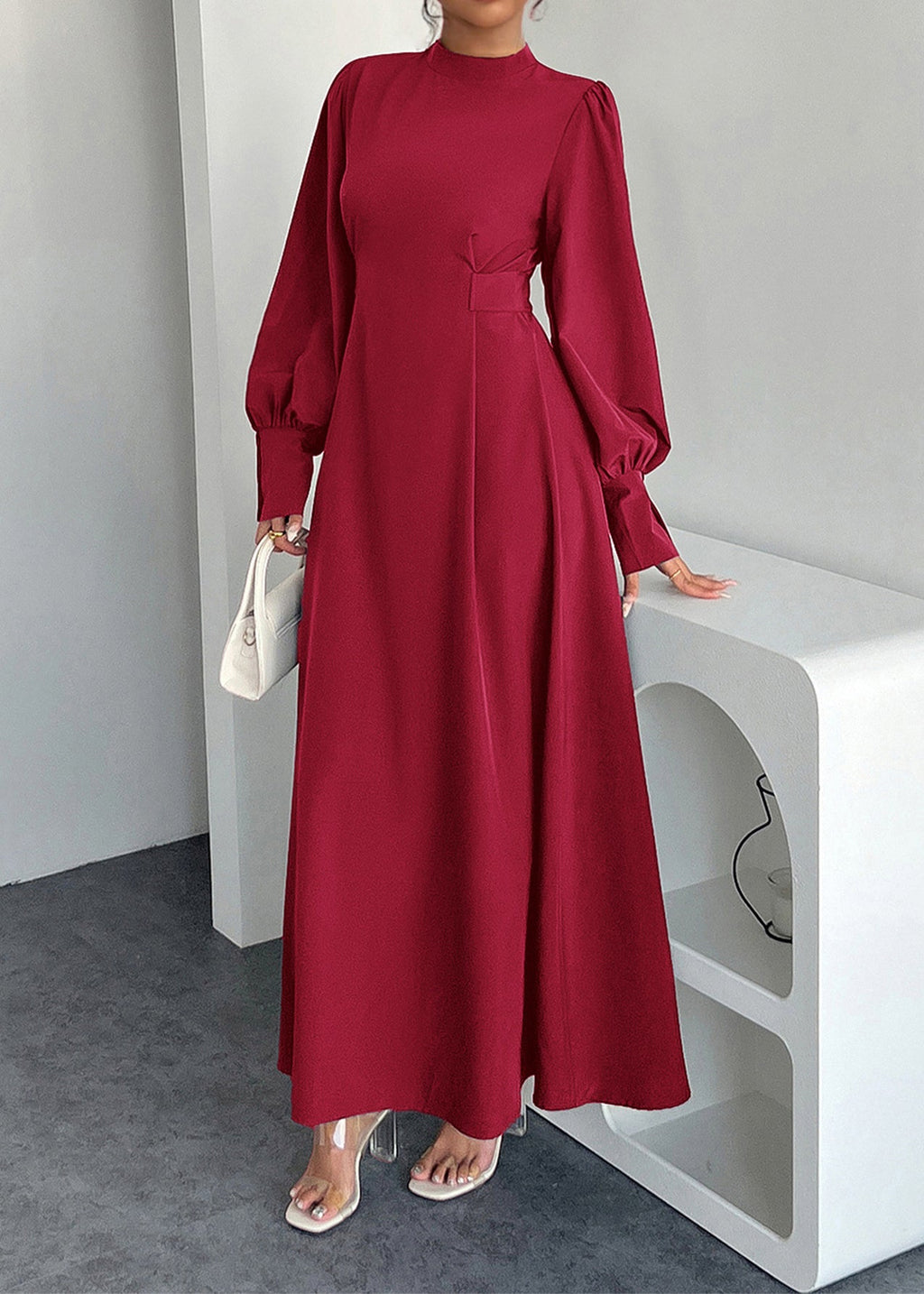Classic Vintage Dress with a Flattering Fit