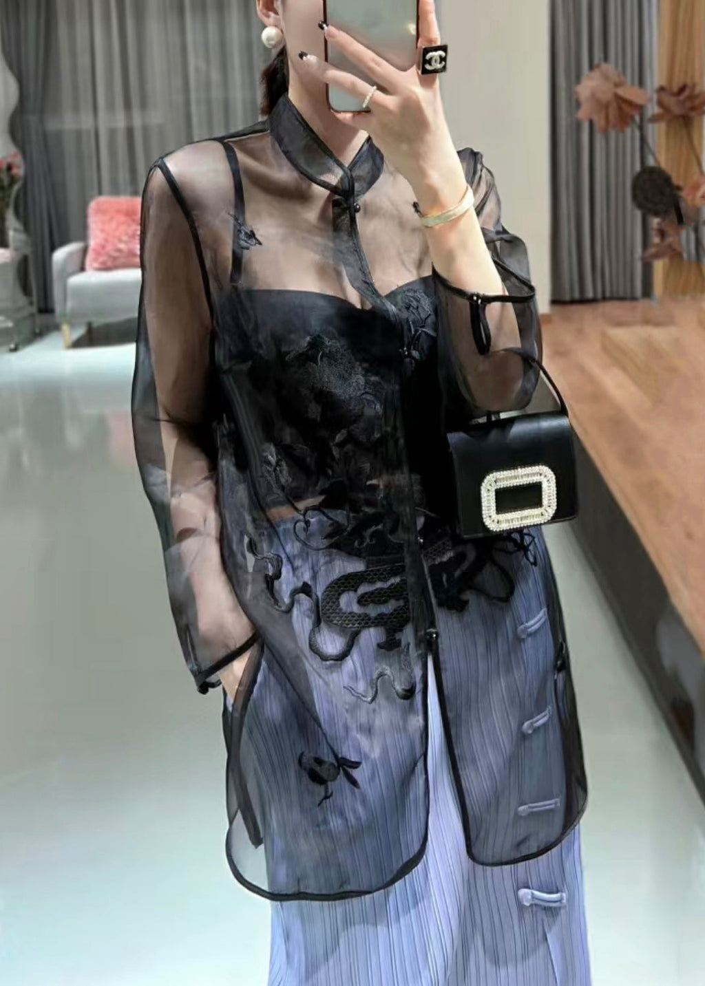Beautifully Balanced Top with Timeless Character