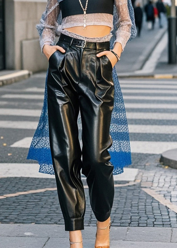 Sophisticated Pants with a Clean Classic Look