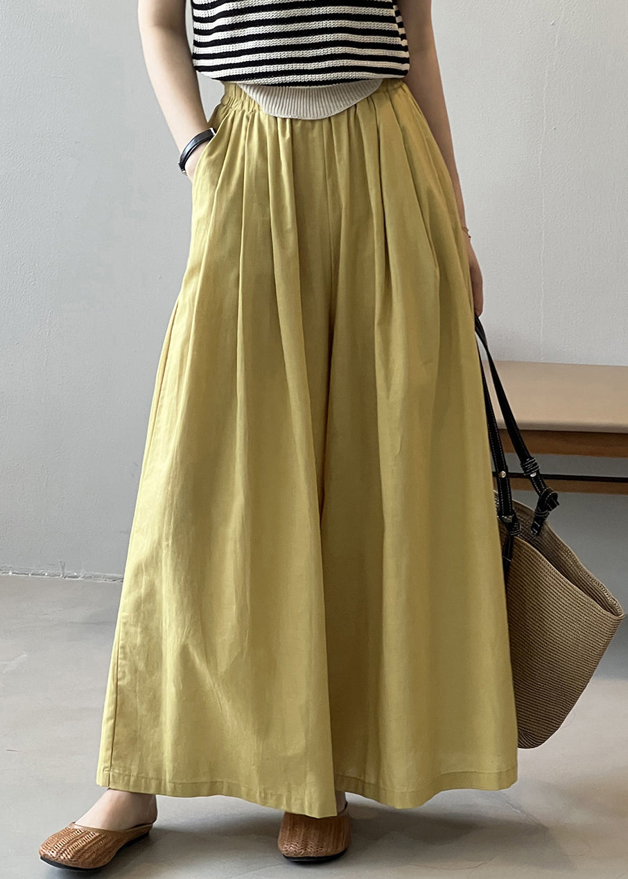 Classic Vintage Pants with a Flattering Fit