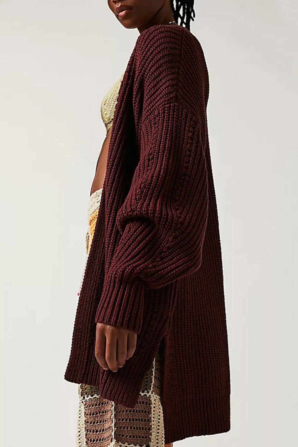 Effortlessly Elegant Cardigan with a Timeless Design