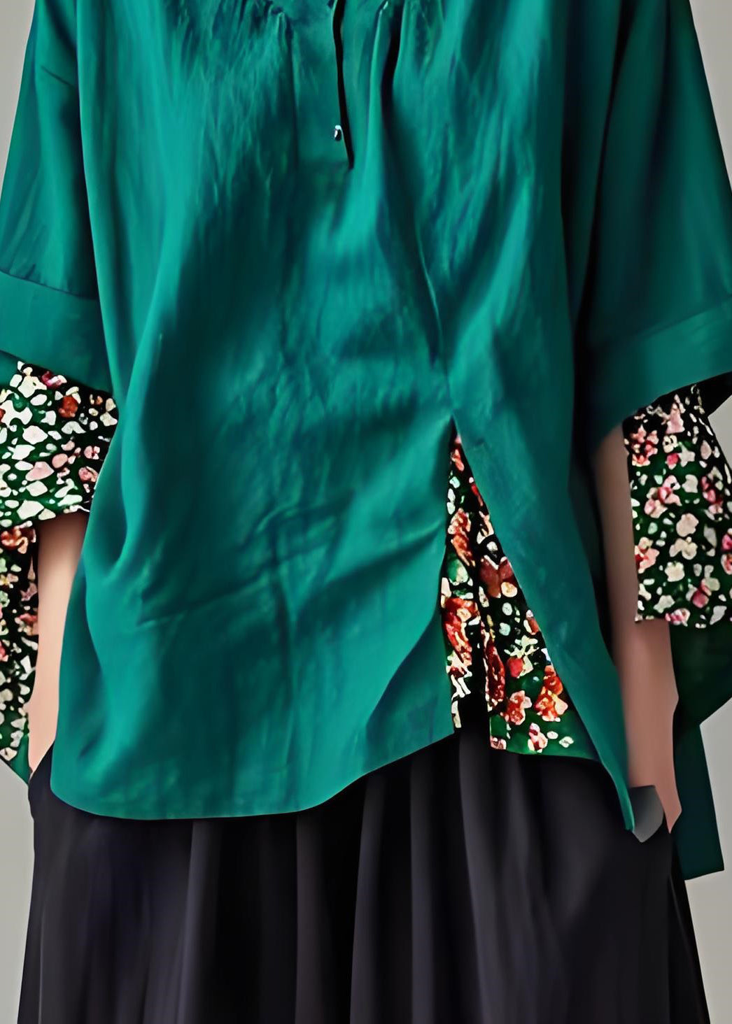 Well Tailored Top with a Graceful Silhouette