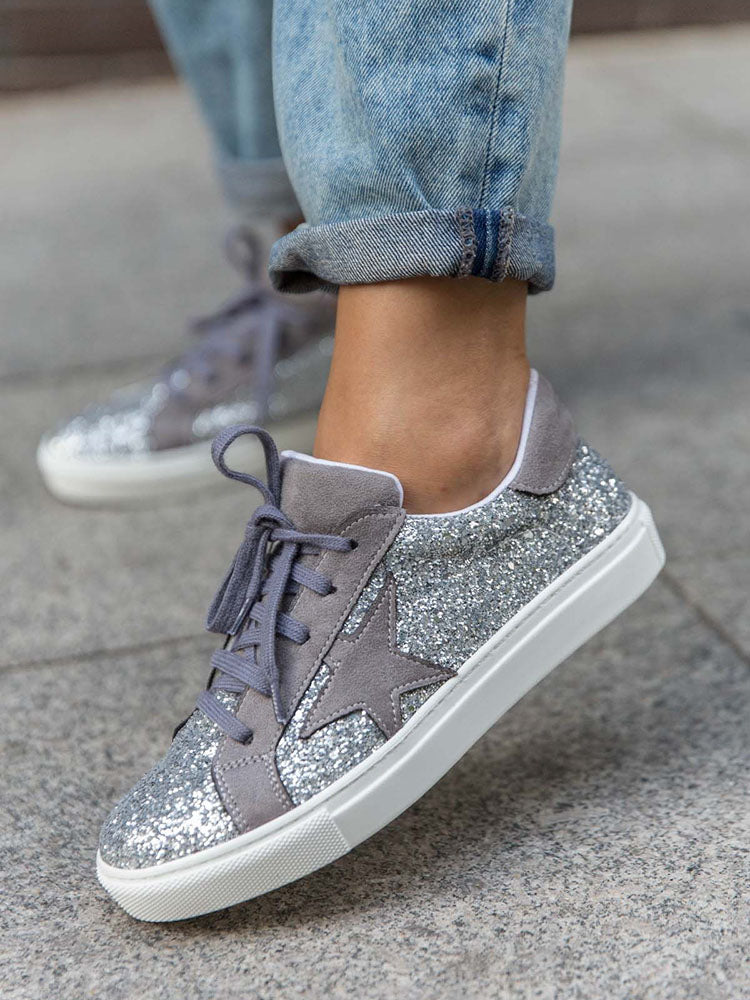 Graceful Orthopedic Shoes for Modern Look