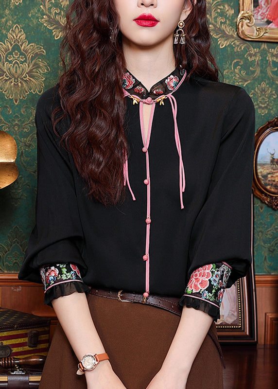 Effortlessly Elegant Shirt with a Timeless Design