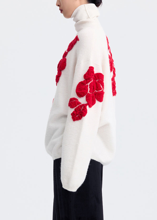 Well Tailored Sweater with a Graceful Silhouette