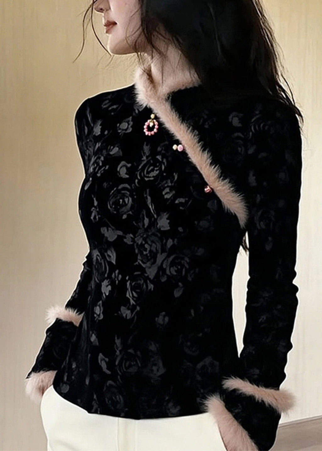 Beautifully Finished Blouse in a Timeless Design