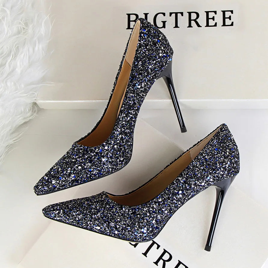 Chic Orthopedic Heels with Unique Design