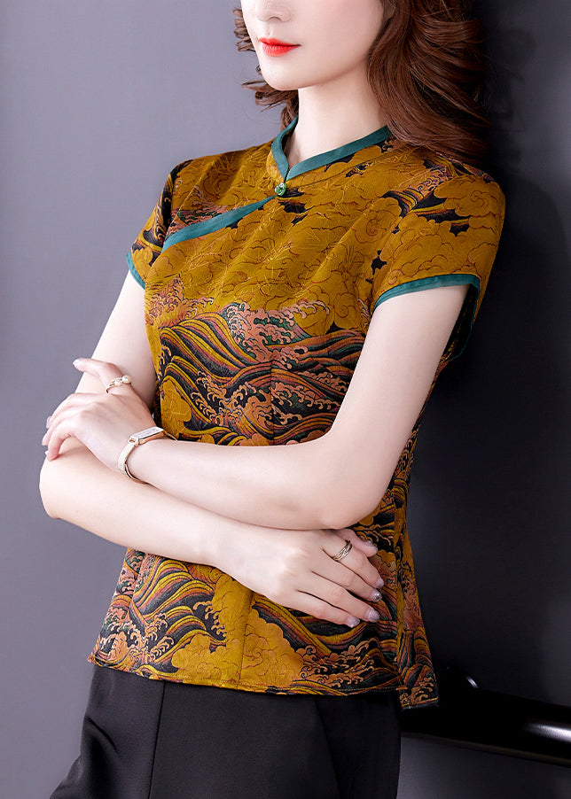 A Vintage Style Blouse with Delicate Timeless Details