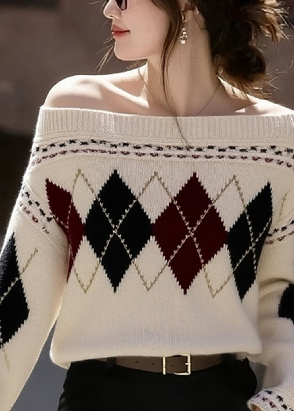 Beautifully Crafted Sweater in a Classic Style
