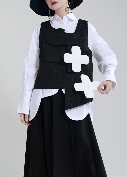 Effortlessly Elegant Garment with a Timeless Design