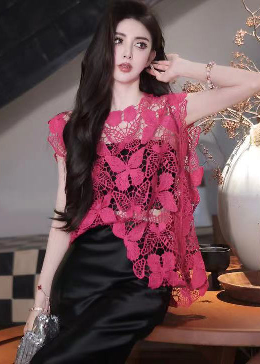 Beautifully Finished Top in a Timeless Design