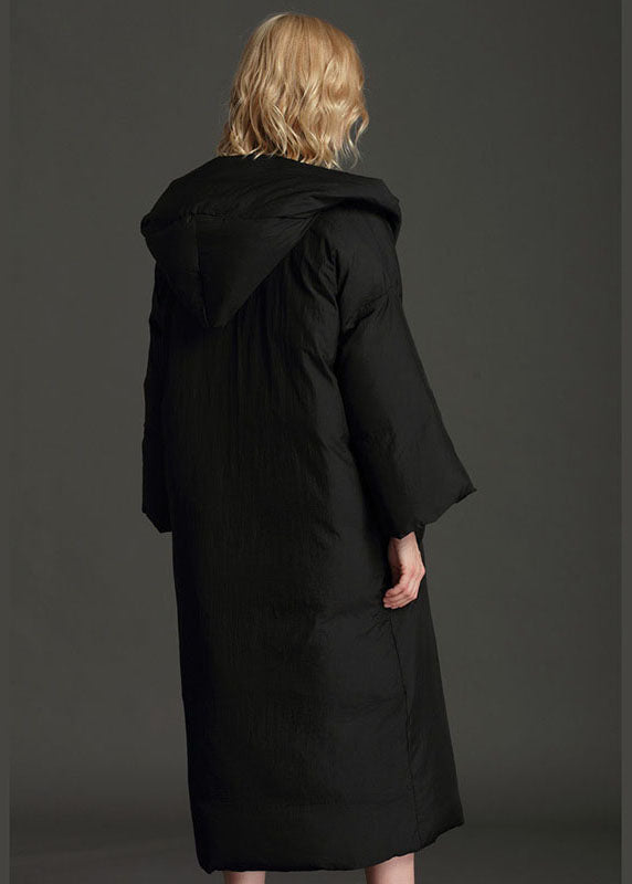 Well Tailored Coat with a Graceful Silhouette