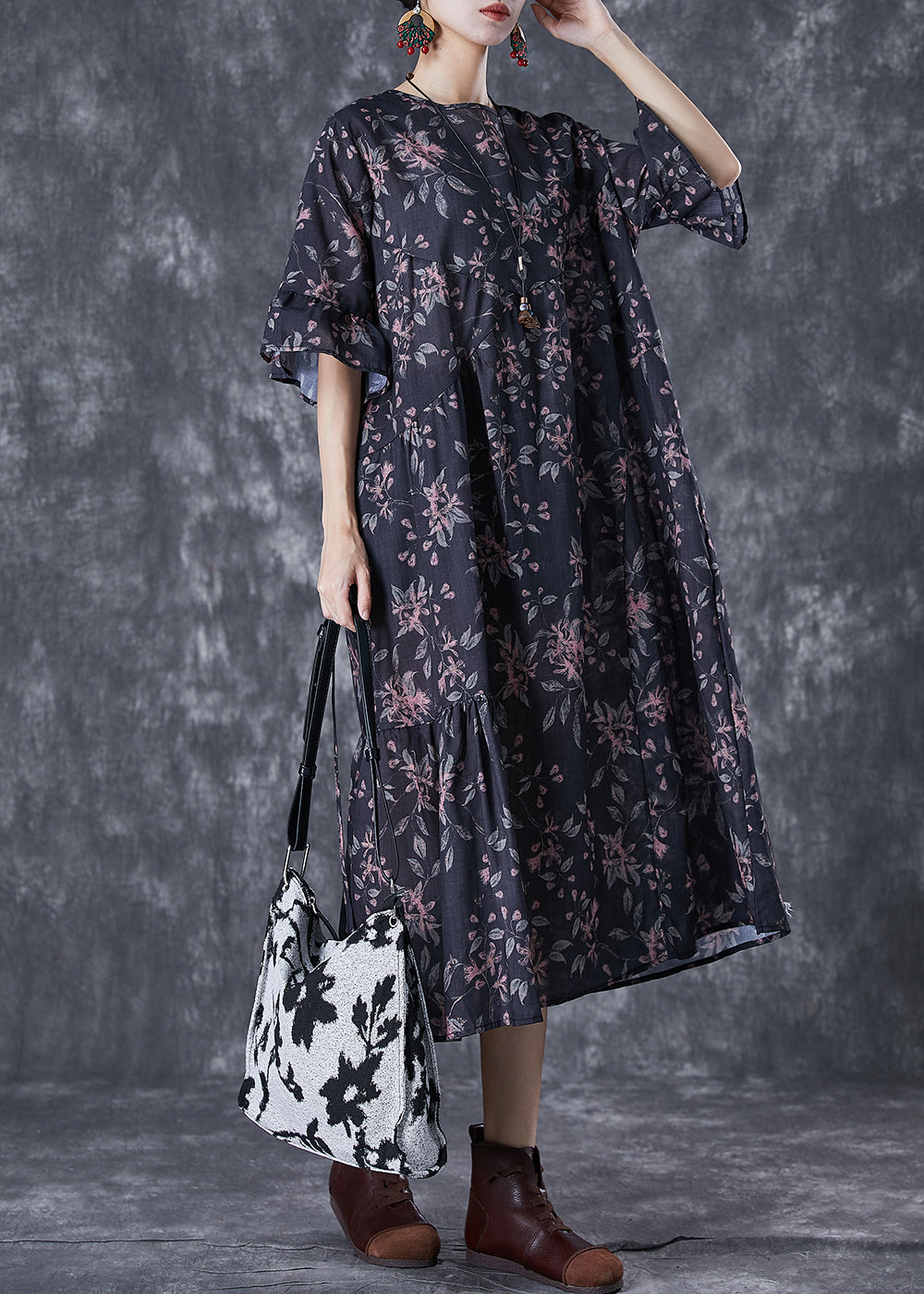 Beautifully Crafted Dress in a Classic Style