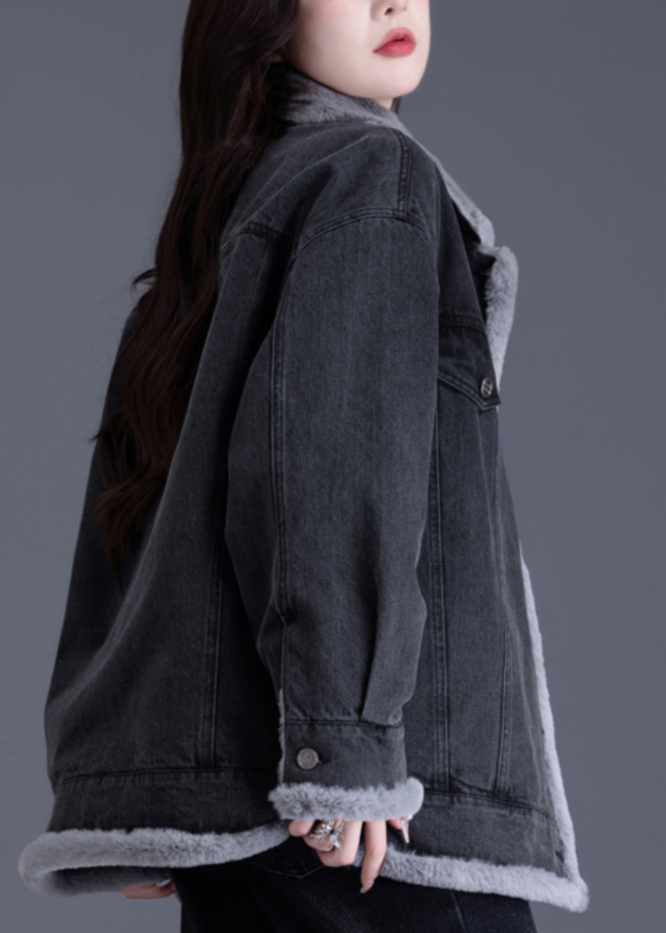 Sophisticated Jacket with a Clean Classic Look