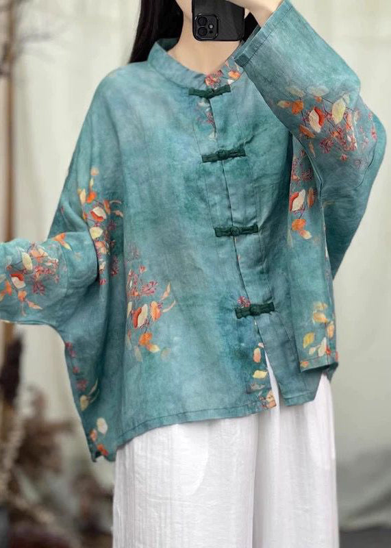 A Vintage Style Coat with Delicate Timeless Details