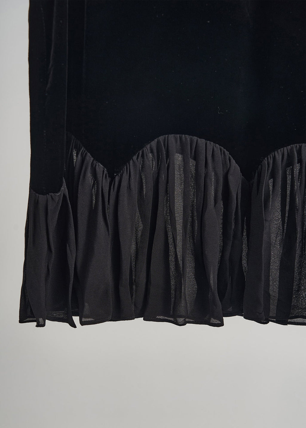 Classic Vintage & Enduringly Stylish Garment