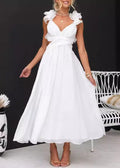Effortlessly Elegant Dress with a Timeless Design