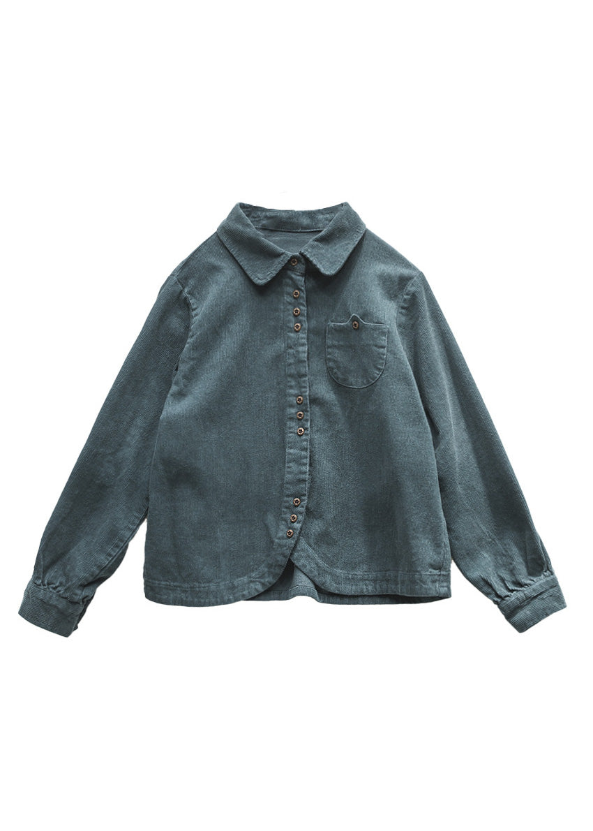 Beautifully Finished Coat in a Timeless Design