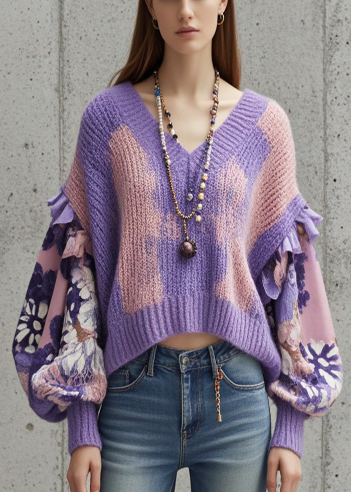 Classic Vintage Sweater with a Flattering Fit