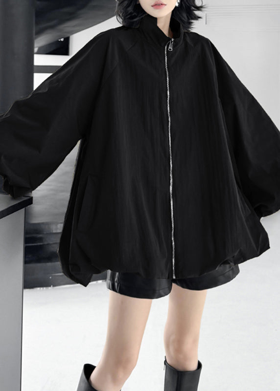 Elegantly Styled Coat for Everyday Wear