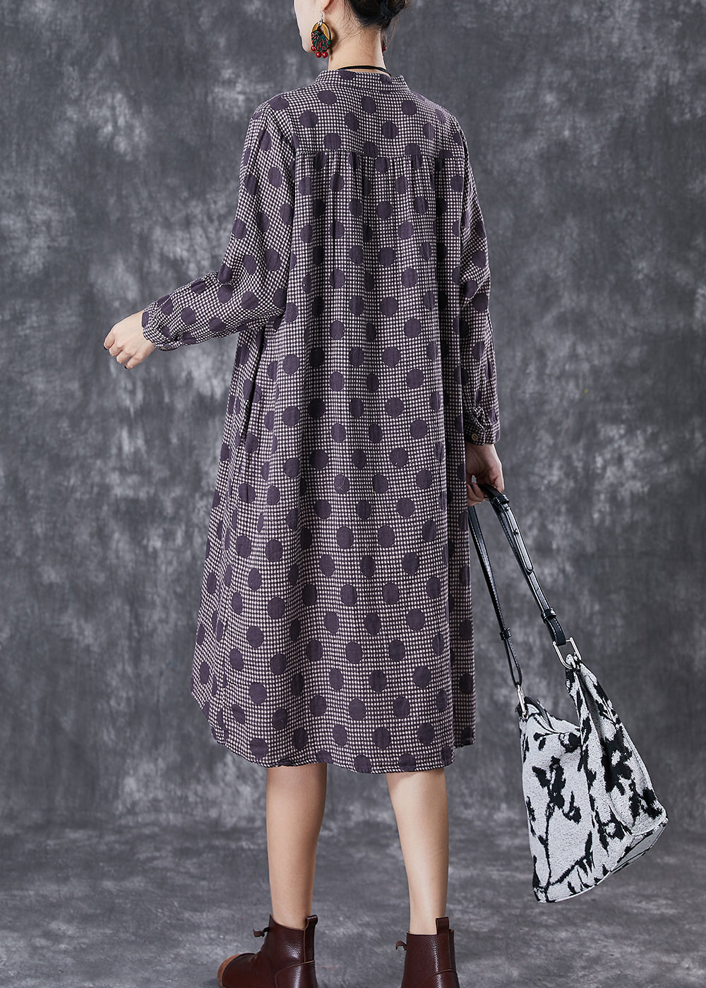 Classic Vintage Dress with a Flattering Fit