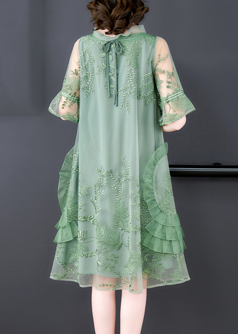 Beautifully Crafted Dress in a Classic Style