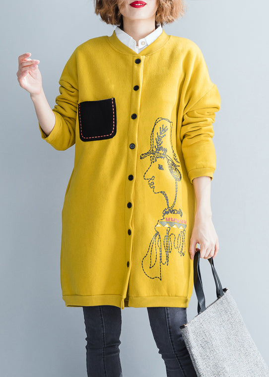 Effortlessly Elegant Coat with a Timeless Design