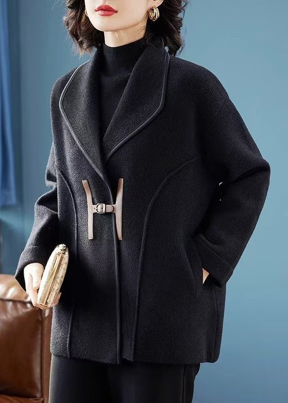 Sophisticated Coat with a Clean Classic Look