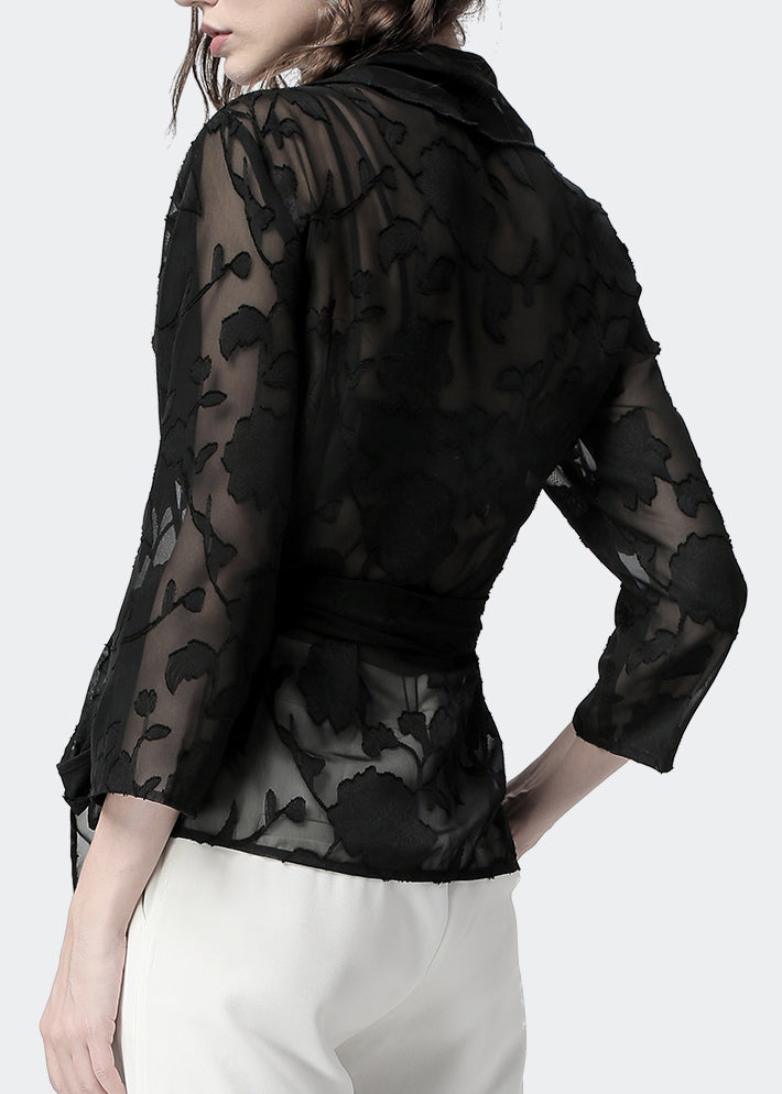 Classic Vintage Blouse with a Flattering Fit