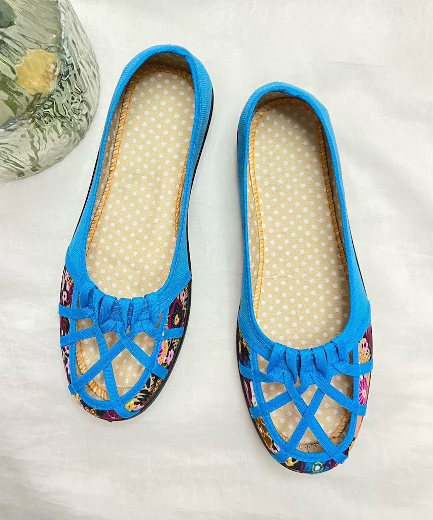 Chic Orthopedic Shoes with Unique Design