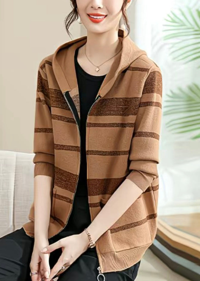 Gracefully Styled Cardigan for Any Occasion