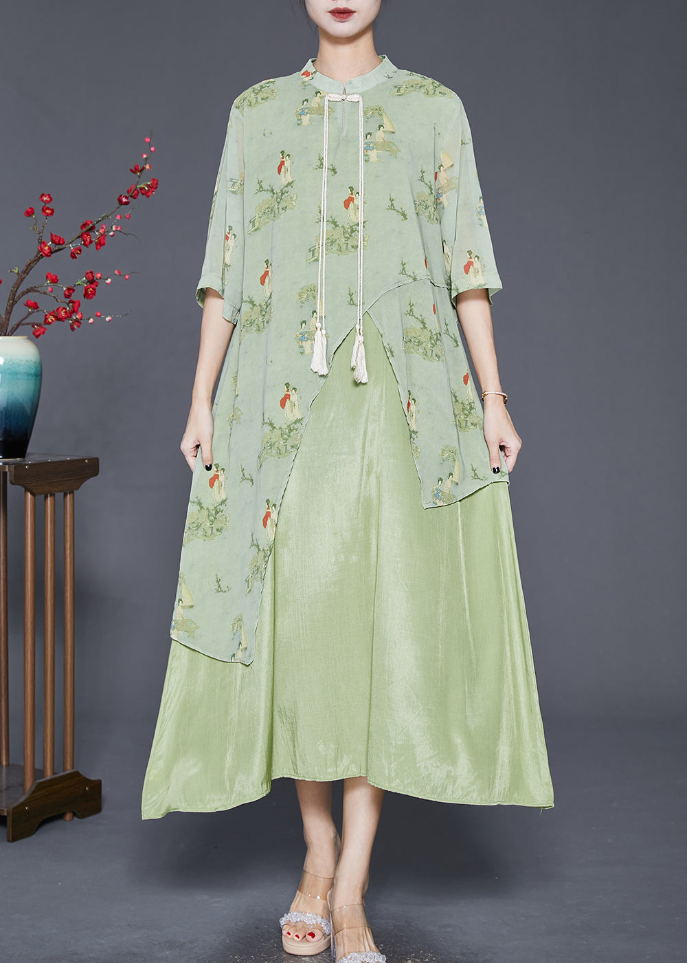 Classic Vintage & Enduringly Stylish Dress