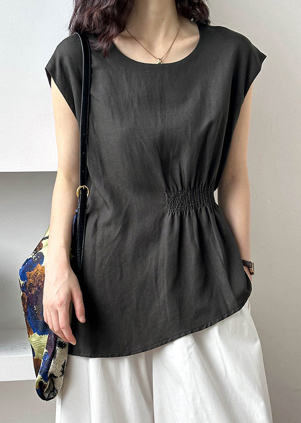 Well Tailored Top with a Graceful Silhouette