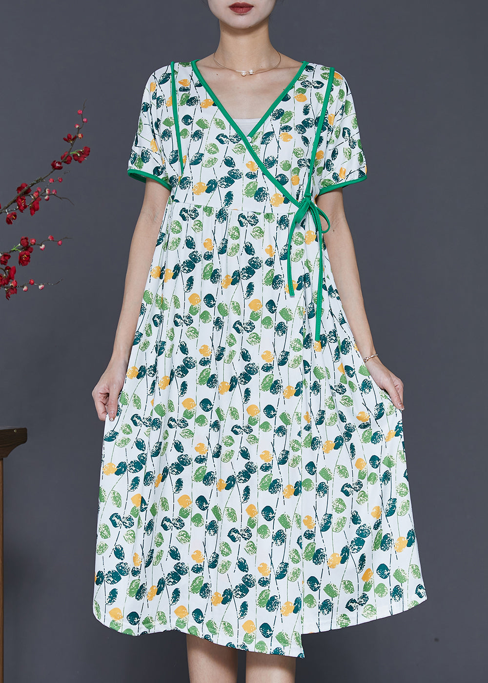 Beautifully Crafted Dress in a Classic Style