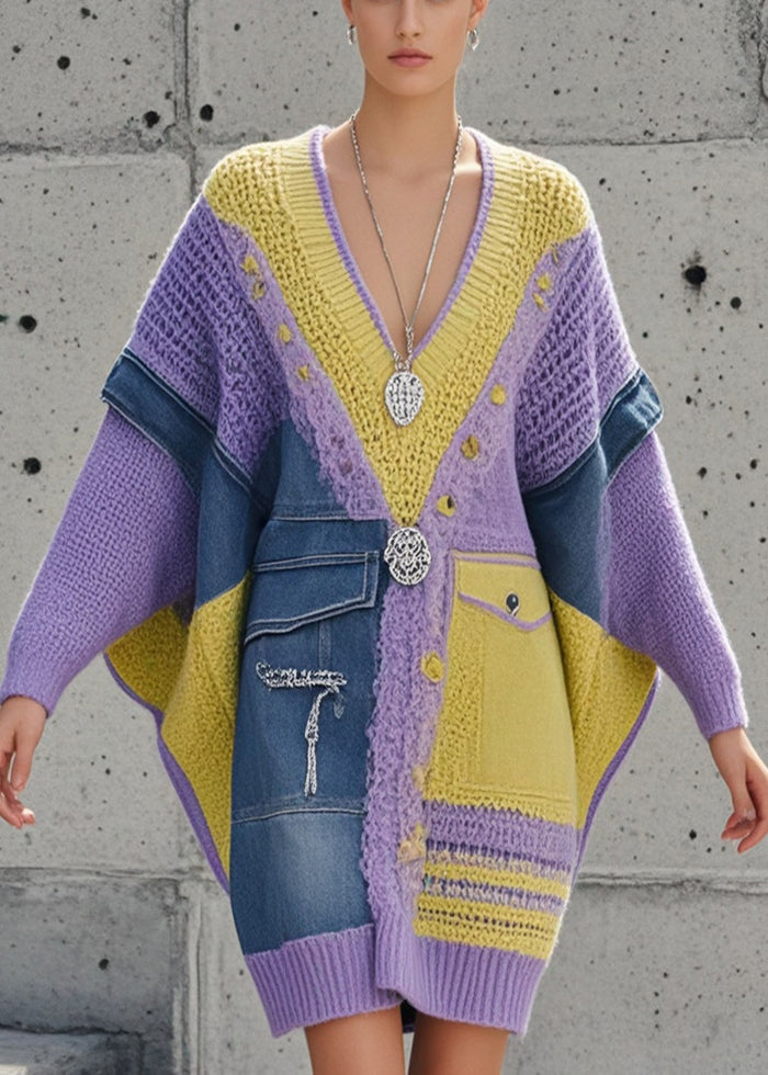 Classic Vintage Sweater with a Flattering Fit