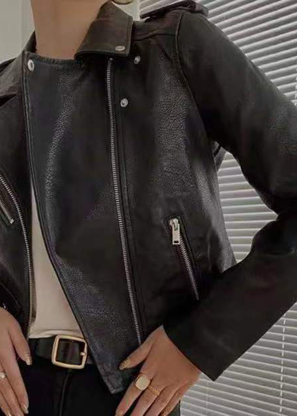 Sophisticated Jacket with a Clean Classic Look
