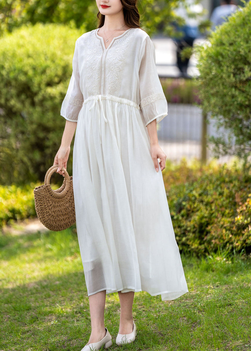 Sophisticated Dress with a Clean Classic Look