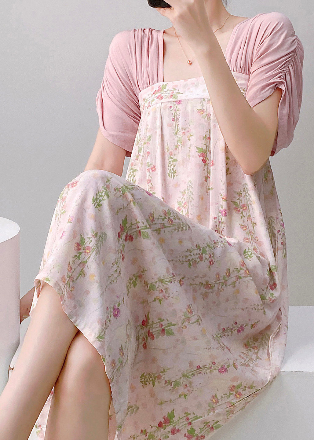 Gracefully Styled Dress for Any Occasion