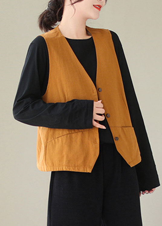 Well Tailored Coat with a Graceful Silhouette