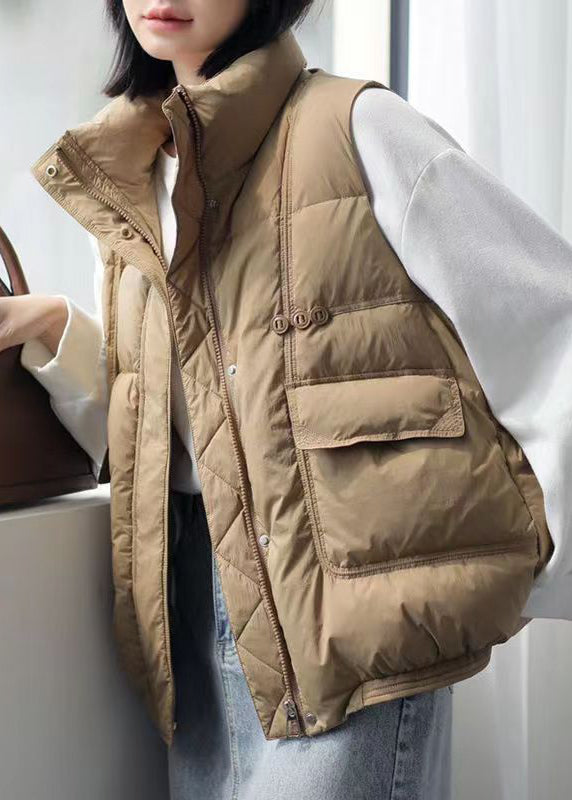 Effortlessly Elegant Garment with a Timeless Design