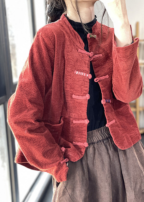 Beautifully Finished Coat in a Timeless Design