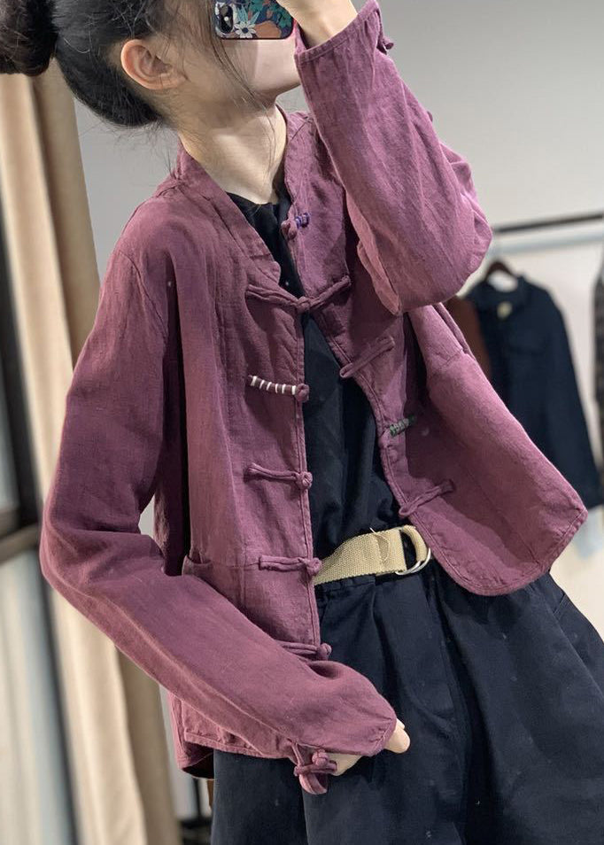 Well Tailored Coat with a Graceful Silhouette