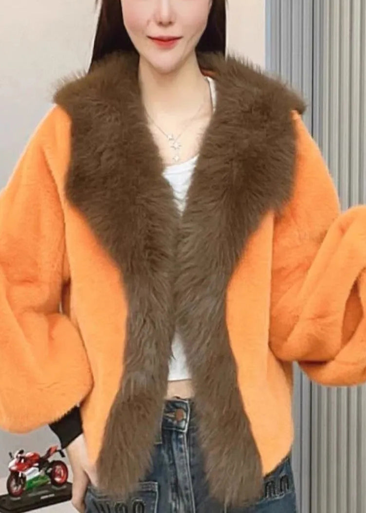 Effortlessly Elegant Coat with a Timeless Design